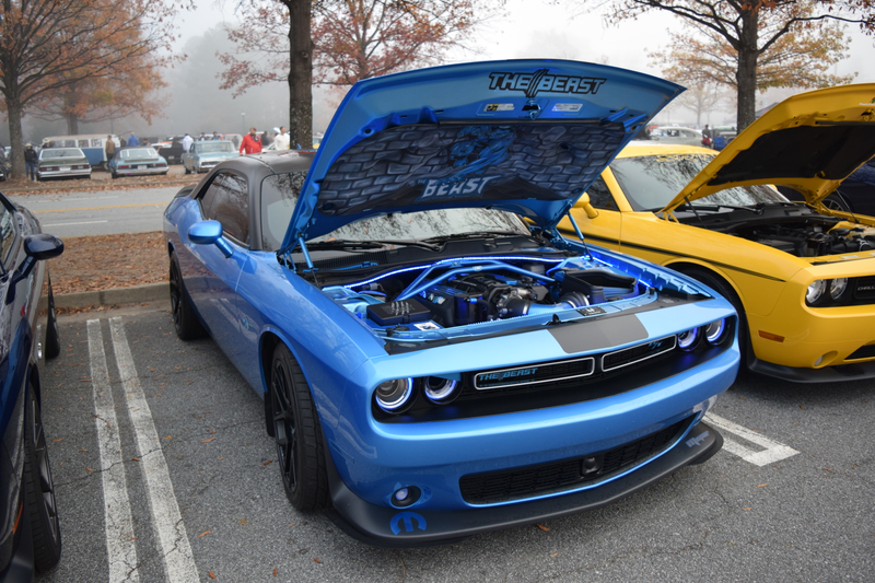 Illustration for article titled I went to Caffeine and Octane this morning and walked around some Challengers ...